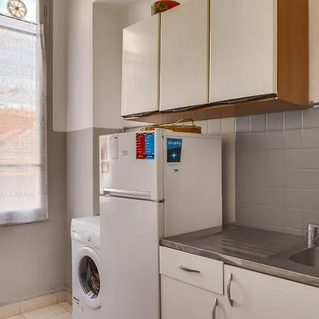 Appartement Beautiful With Parking *